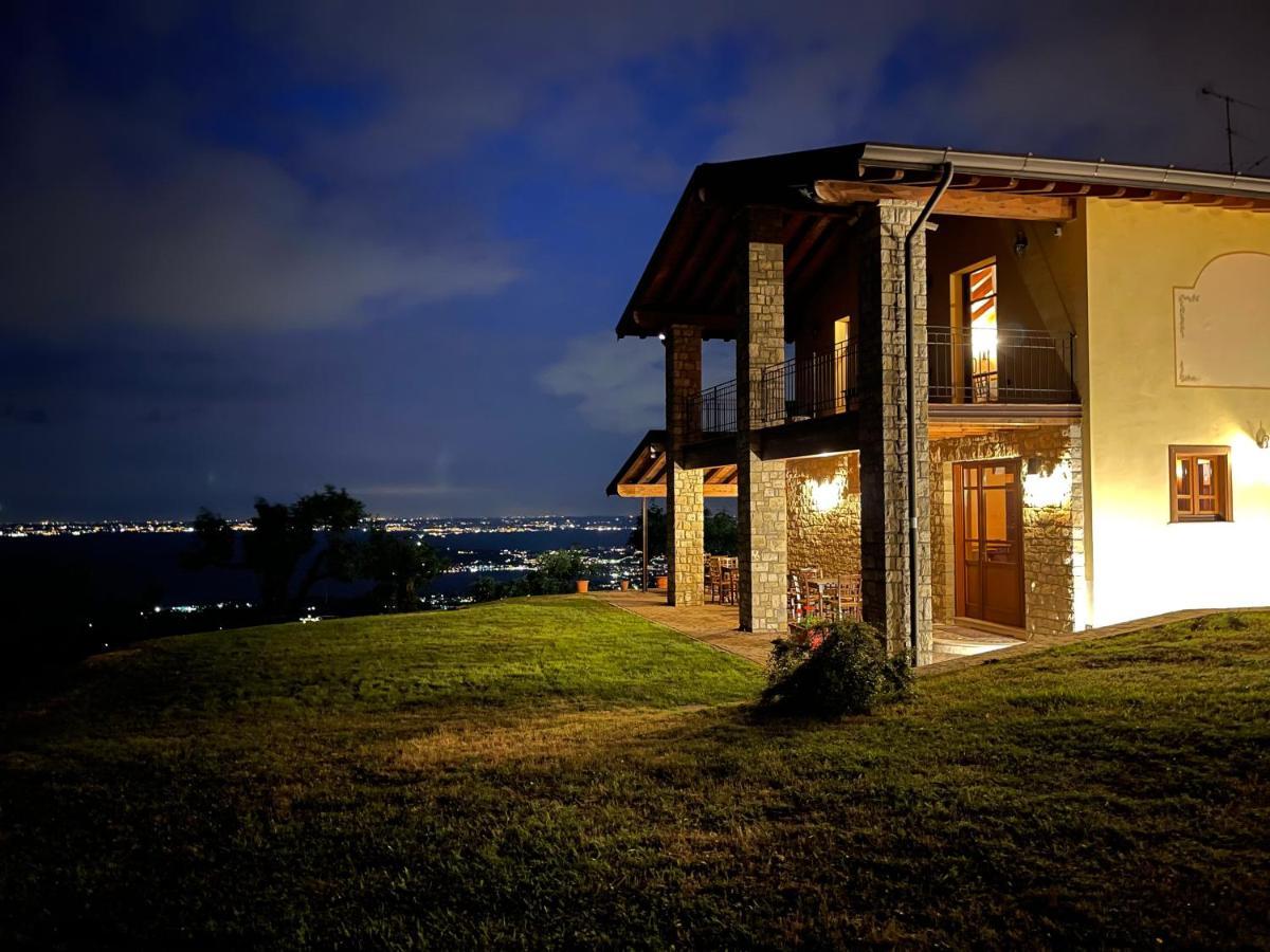 La FIOCCHINA - Magic Place - Salò - Garda Lake - countryside farmhouse, inside the middle of the lake Esterno foto