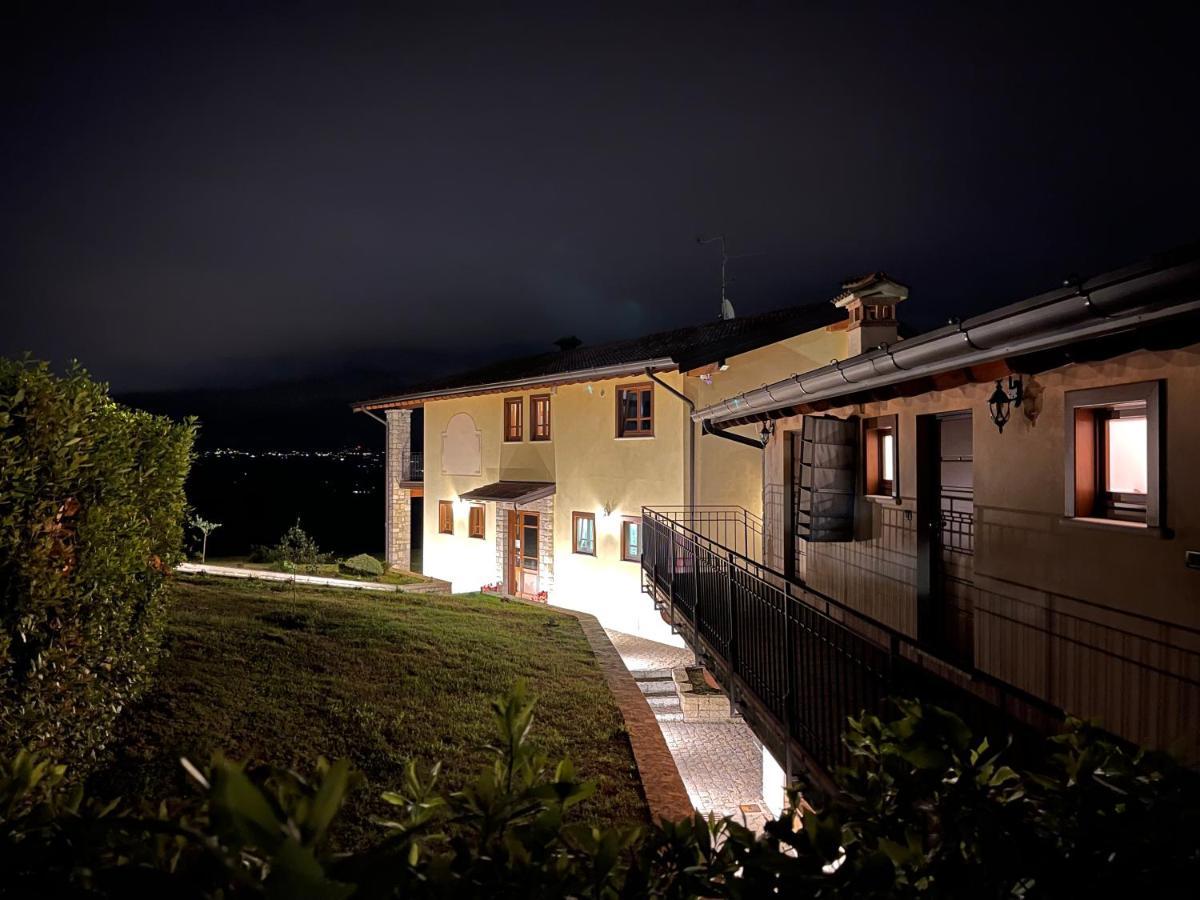 La FIOCCHINA - Magic Place - Salò - Garda Lake - countryside farmhouse, inside the middle of the lake Esterno foto